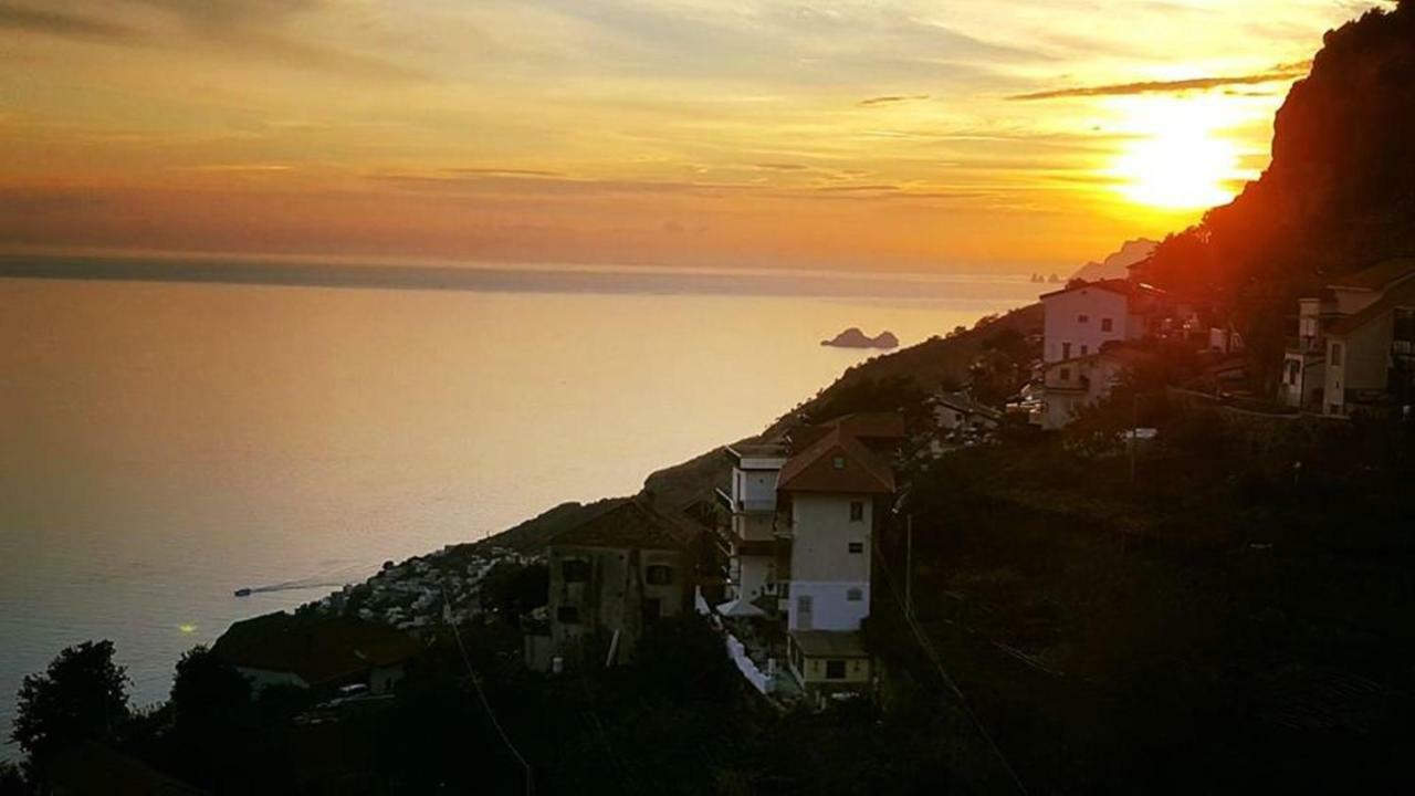 L'Incanto Furore Buitenkant foto